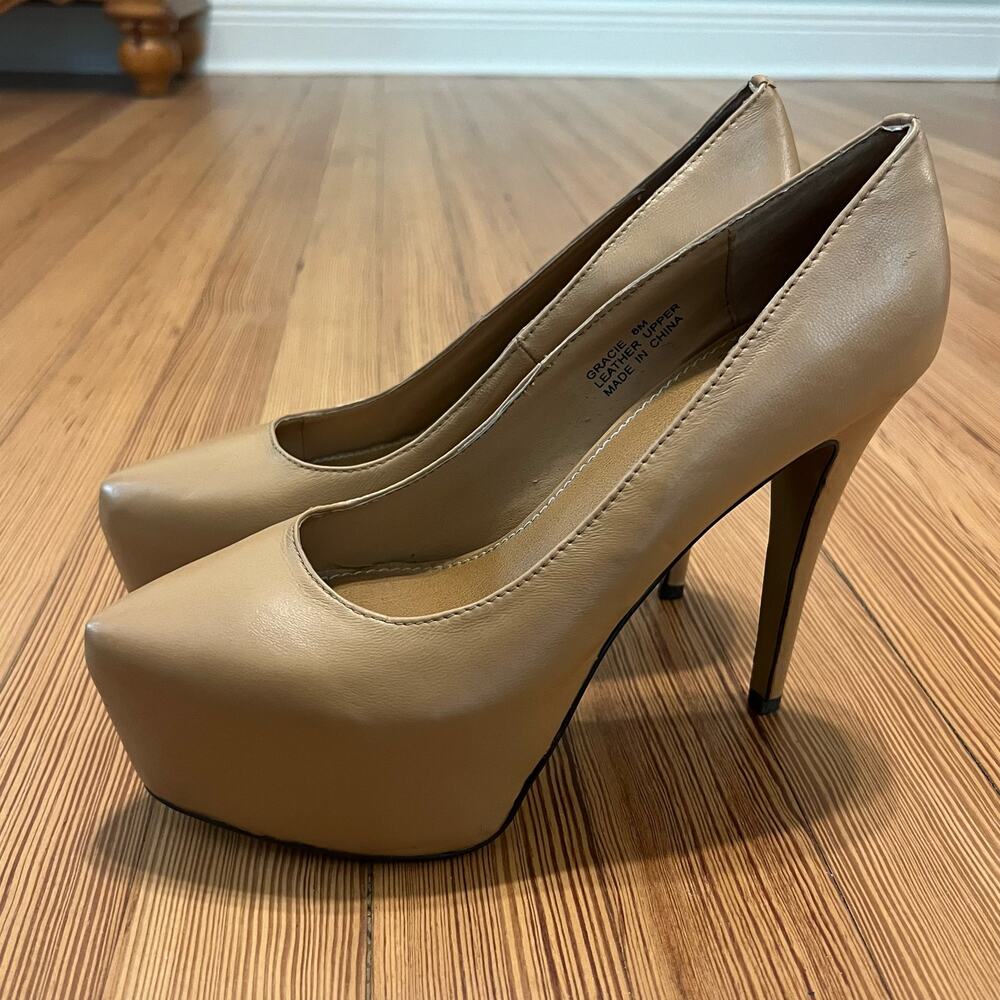 Kelsi Dagger Platform Pumps 8